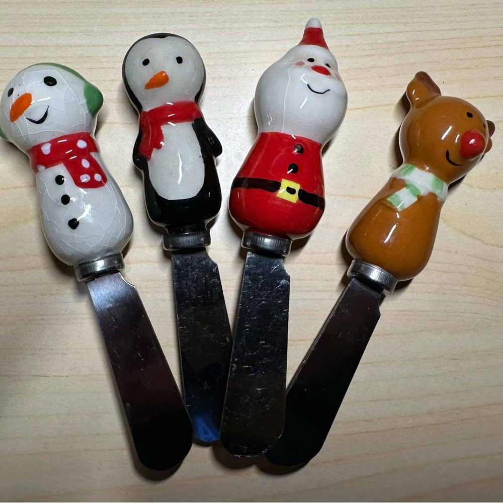 VTG Boston Warehouse Christmas Cheese Spreaders